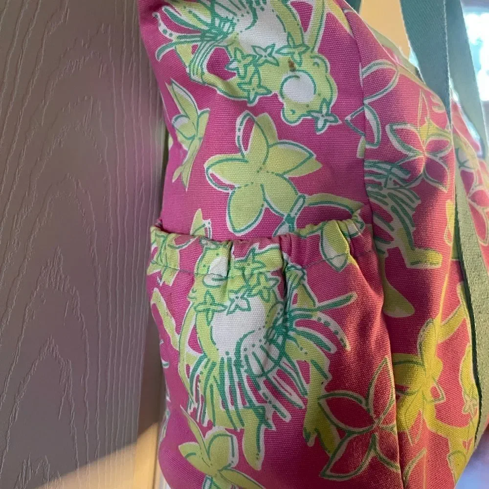 Lilly Pulitzer Rock A Hula prints 100%Cotton large diaper bag with wipes…